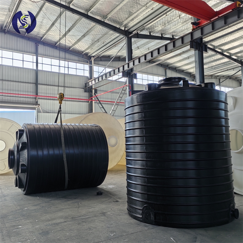 20立方雙氧水儲(chǔ)罐 法蘭出水口一體成型法蘭