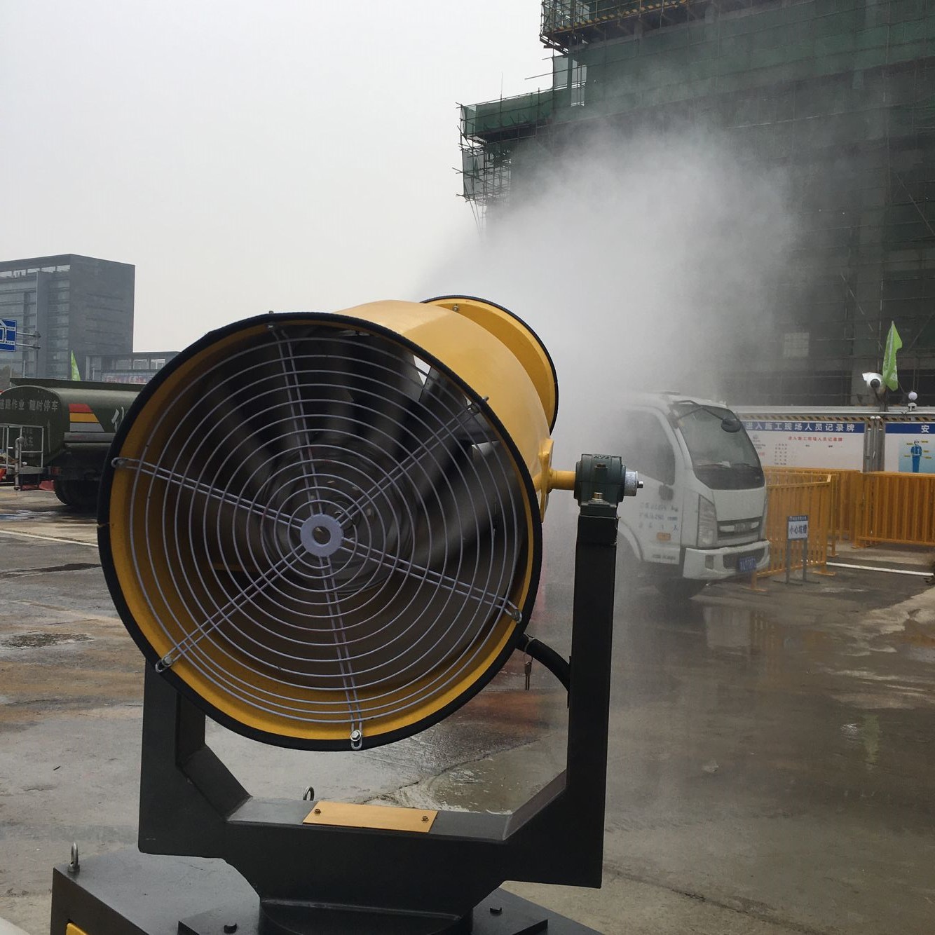 lj80-南昌喷雾降尘雾炮 工地冲洗平台